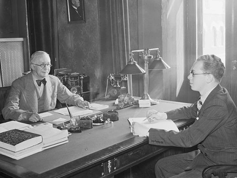 Lisää tietoa poliittisista käytännöistä.