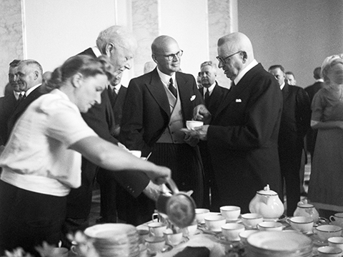 Lue lisää poikkeuksellisista presidentin valinnoista.